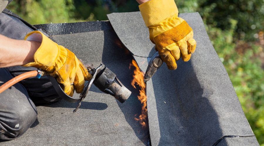 Professional flood damage restoration services in Campaign, TN